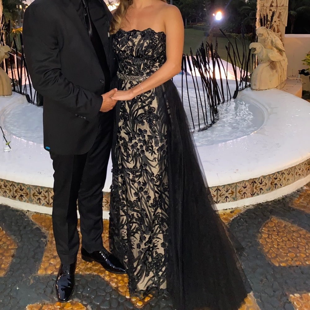 Dress lace with tulle skirt